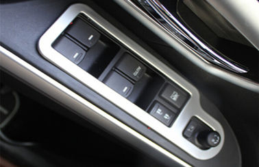 China Capa de interruptor de ventana interior de plástico ABS cromado para Suzuki S-CROSS 2014 proveedor